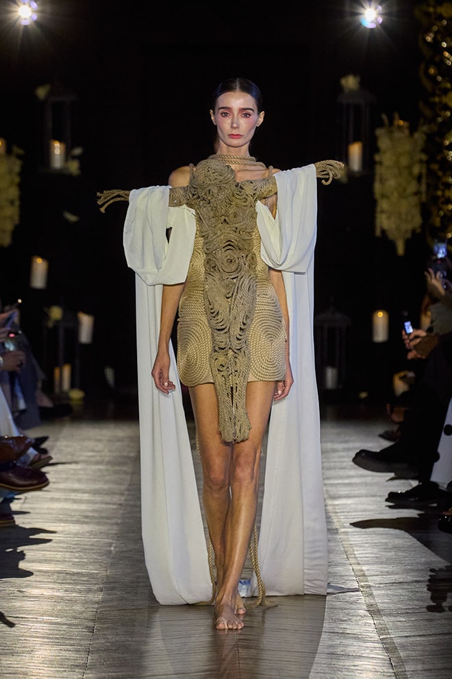 Juana_martin_couture_fw_2025-26_look1_courtesy_juana_martin