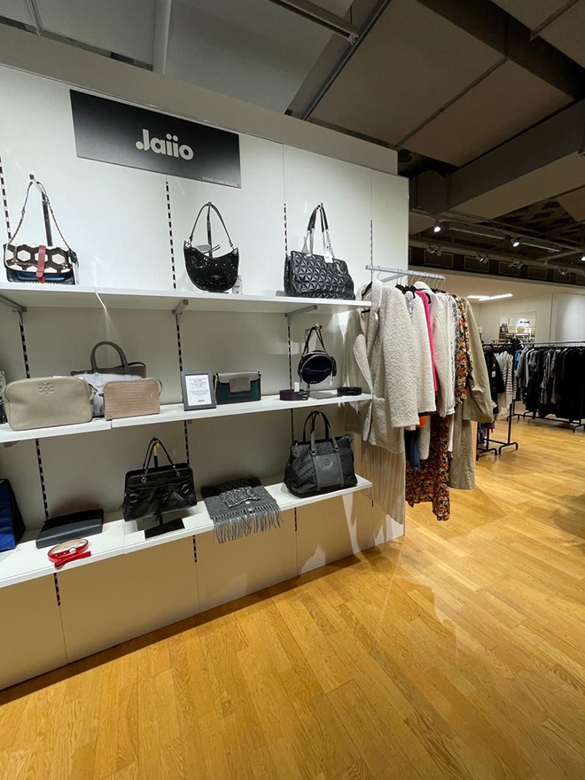 jaiio_corner_galeries-lafayette_toulouse