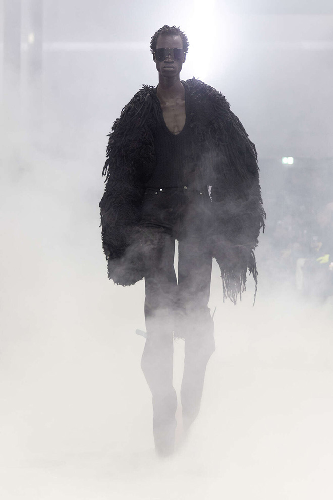 rick_owens_winter_2026-27_look_28_courtesy_rick_owens