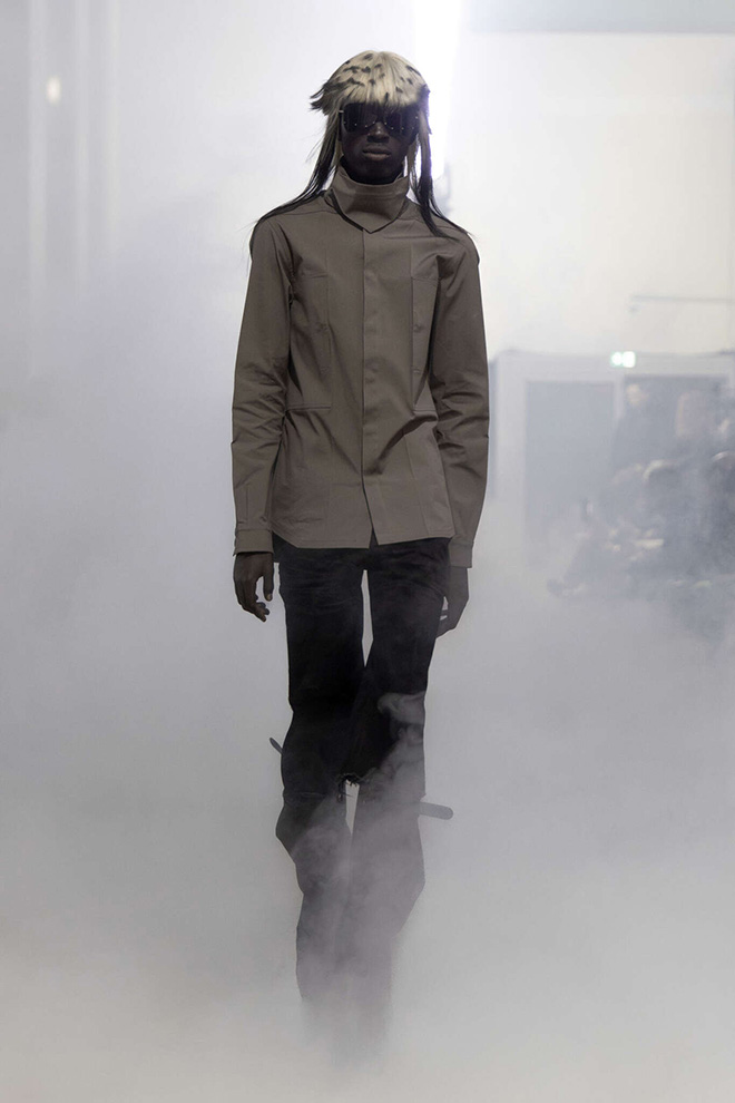 rick_owens_winter_2026-27_look_3_courtesy_rick_owens