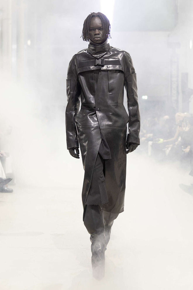 rick_owens_winter_2026-27_look_8_courtesy_rick_owens
