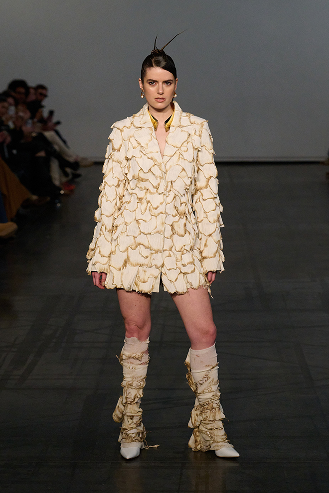 la_fabrique_nomane_par_ludovic_winterstan_pfw_2026-27_photo_franck_look9