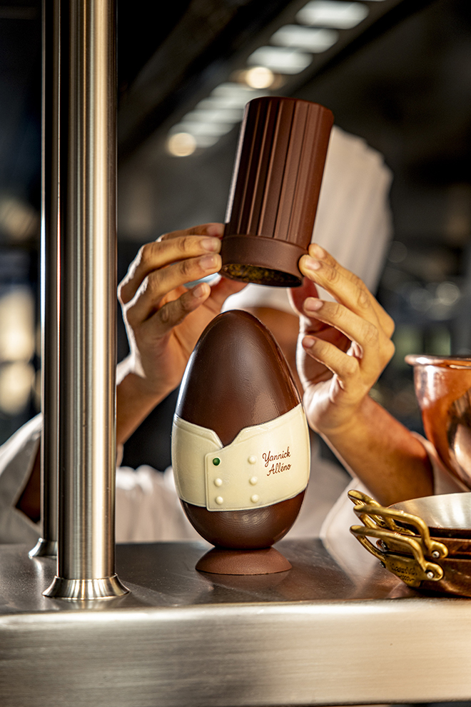 yannick_alleno_paques_2027_oeuf_toque_photo_simon_detraz