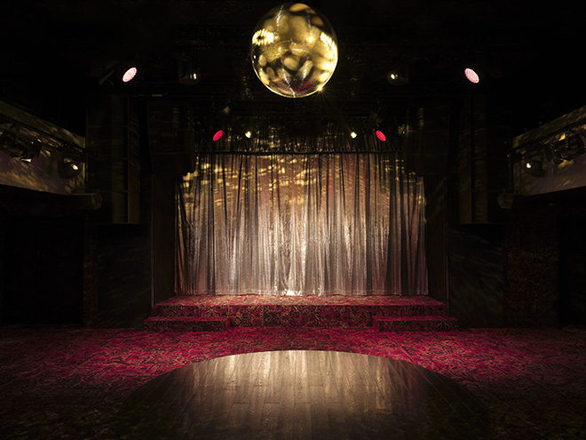 bus_palladium_club_3_photo_matthieu_salvaing