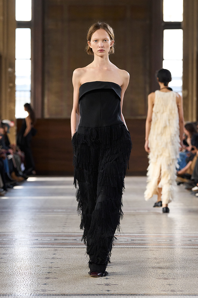 carven_fw_2026_27_look33_courtesy_carven_photo_daniele_oberrauch_gorunway