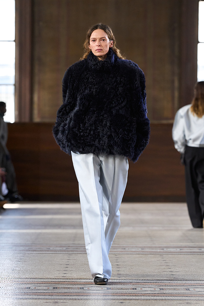 carven_fw_2026_27_look8_courtesy_carven_photo_daniele_oberrauch_gorunway