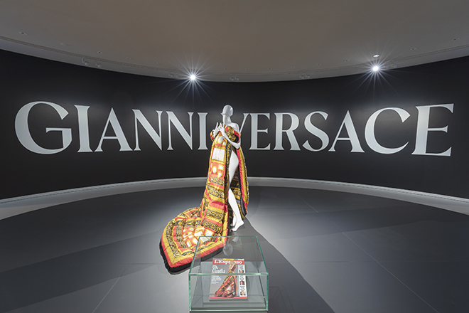 gianni_versace_retrospective_photo_siese_veenstra_2
