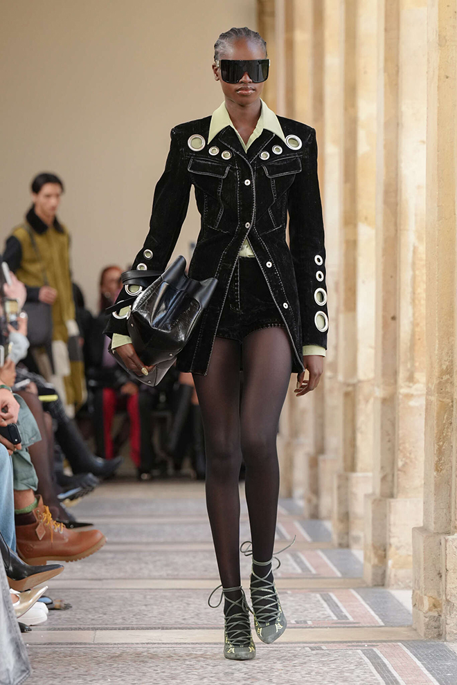 off_white_fw_2026-27_look10_courtesy_off_white