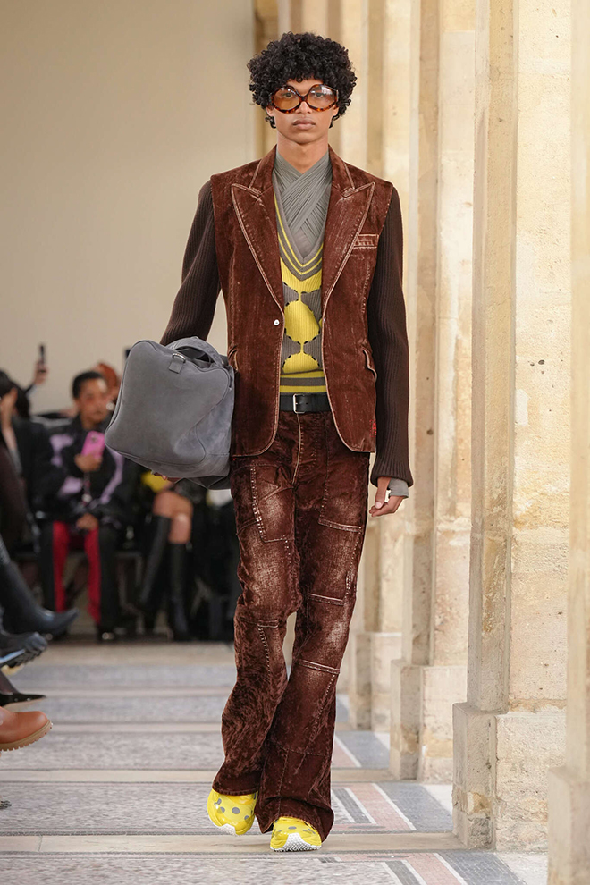off_white_fw_2026-27_look9_courtesy_off_white
